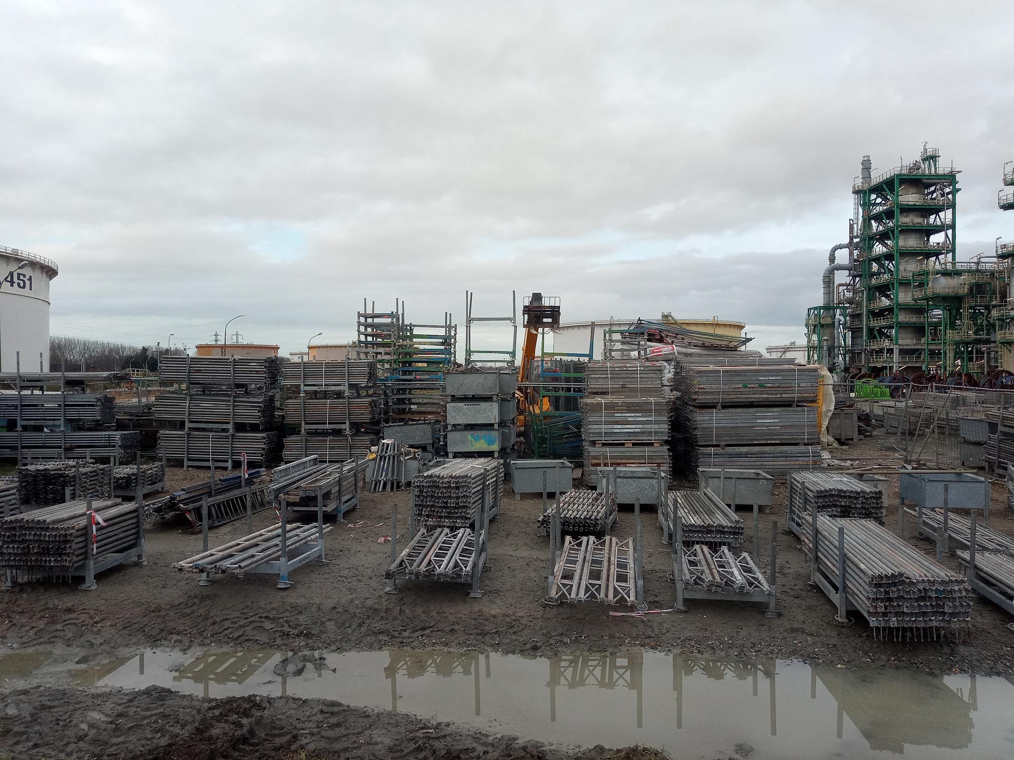 LOT ENTREPOSE CRAB 25